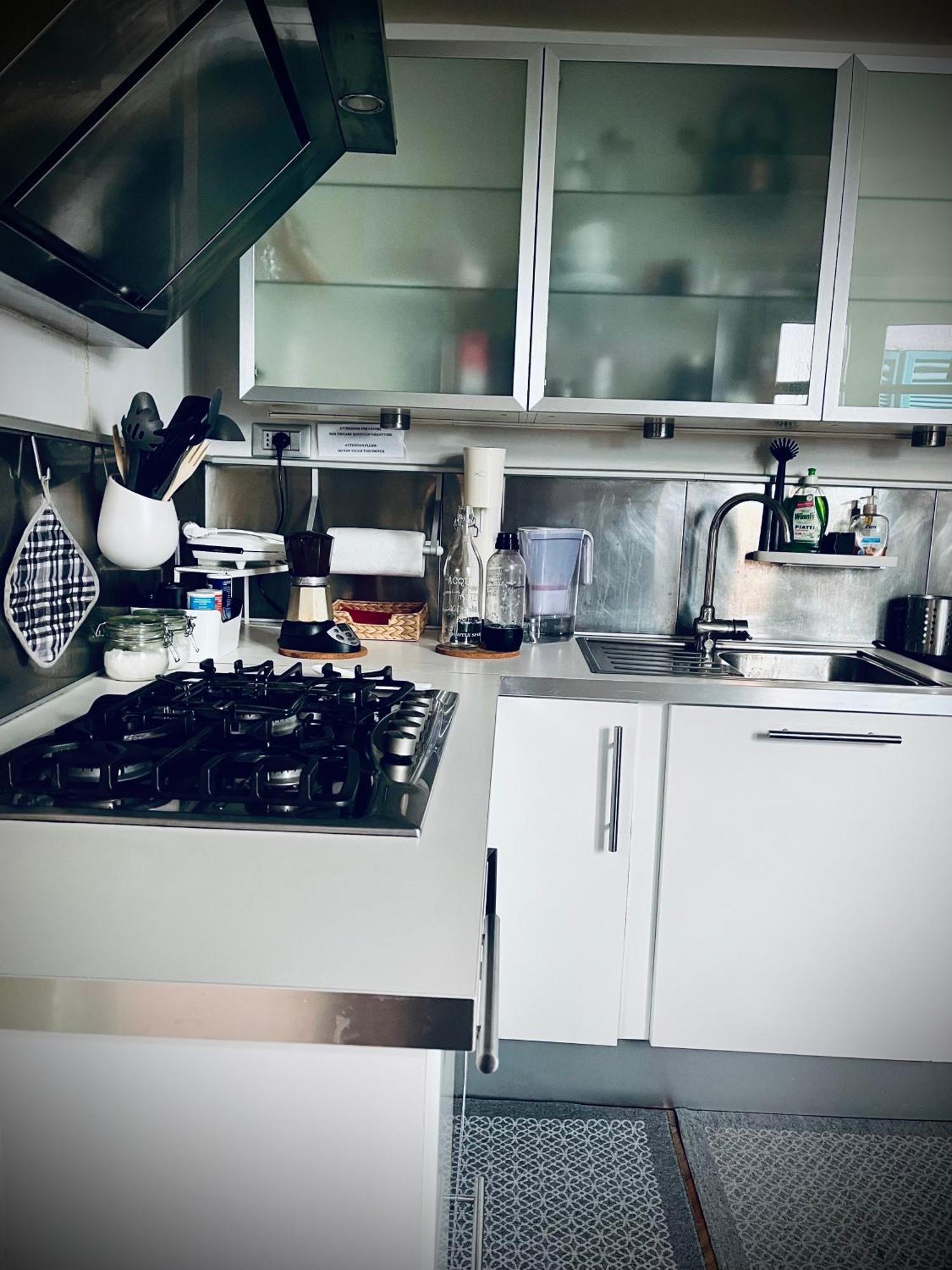 The S Place Apartment เจนัว ภายนอก รูปภาพ